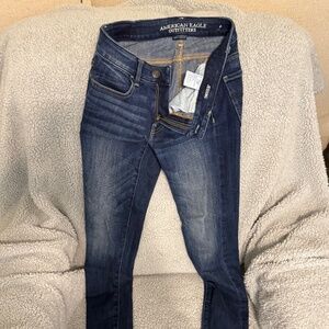 American Eagle Skinny Jeans size 4-Long